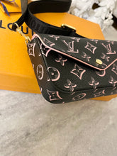 Load image into Gallery viewer, LOUIS VUITTON 2022 Felicie Strap &amp; Go Crossbody Bag In Black
