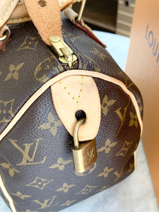 [SOLD] Louis Vuitton Speedy 25 Monogram Satchel Bag