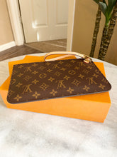 Load image into Gallery viewer, Louis Vuitton 2022 Neverfull MM Monogram Wristlet Pouch in Cherry
