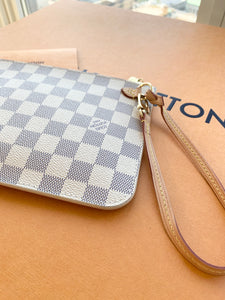 Louis Vuitton 2021 Neverfull GM Damier Azur Pochette Wristlet Pouch In Rose Ballerine